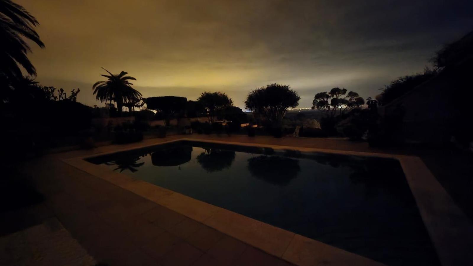 Appartement & Spa - Panoramic Olivars Pau Luaran gambar